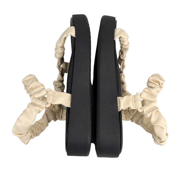 Circus NY Harlene Cream Black Comfort Platform Scrunch Sandals 8 - Picture 5 of 10